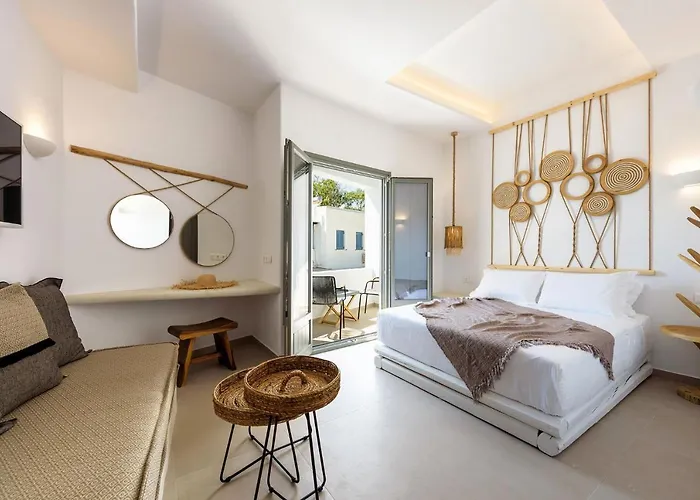 Acoya Suites Paros Αλυκή